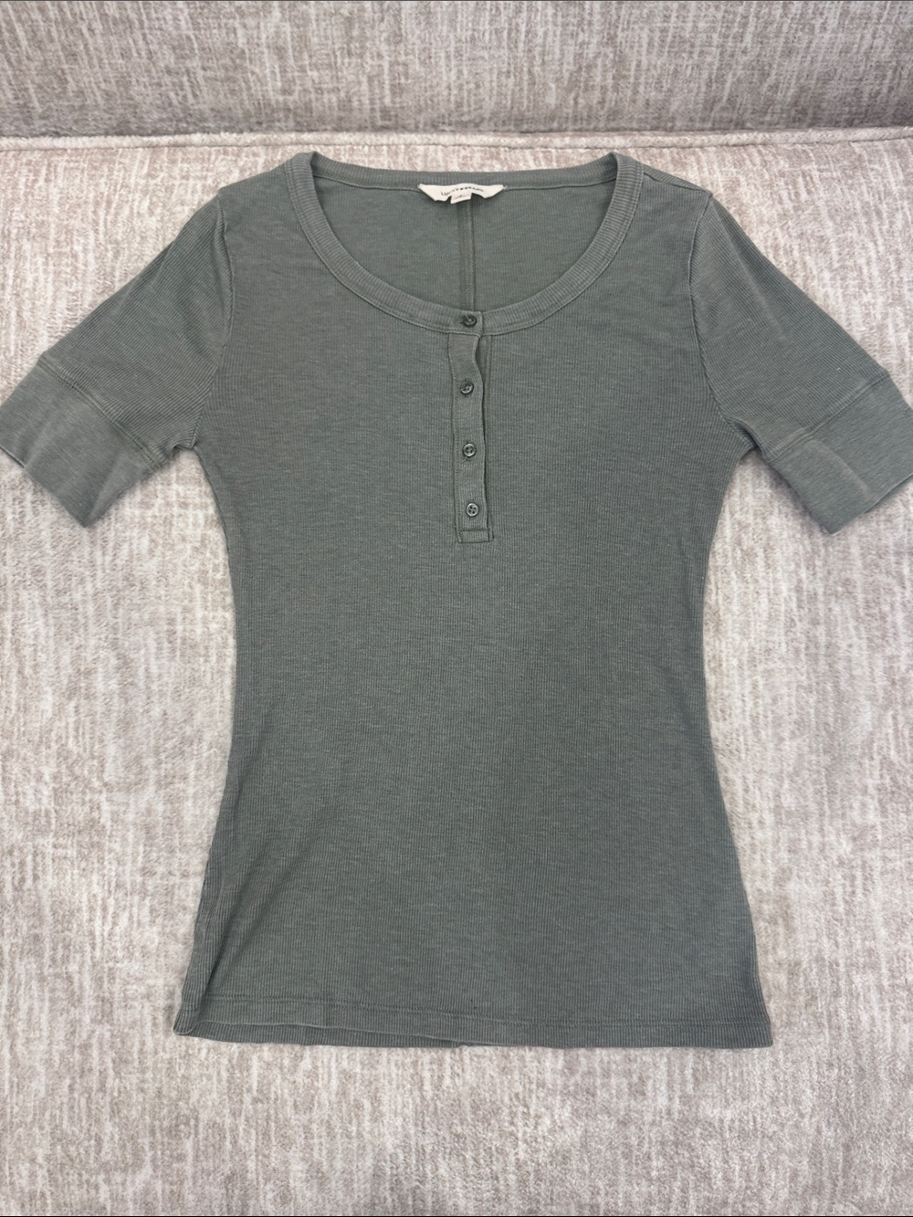 Lucky Brand Short Sleeve Henley Tee in Olive